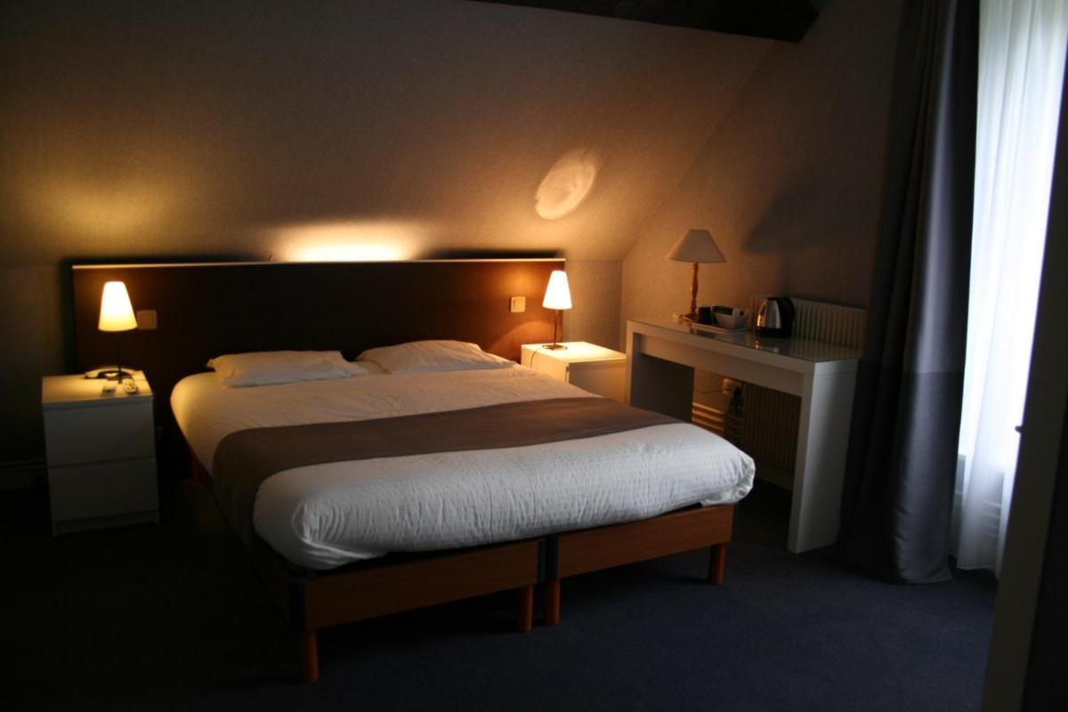 Le Troncais Hotel Saint-Bonnet-Troncais Bagian luar foto