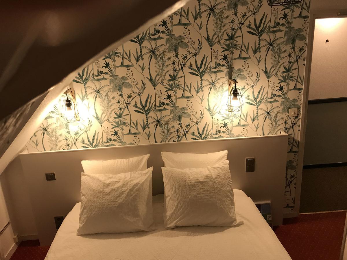 Le Troncais Hotel Saint-Bonnet-Troncais Bagian luar foto